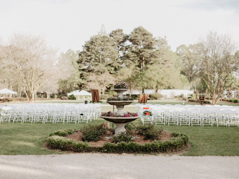 wedding outside of the Orangerie