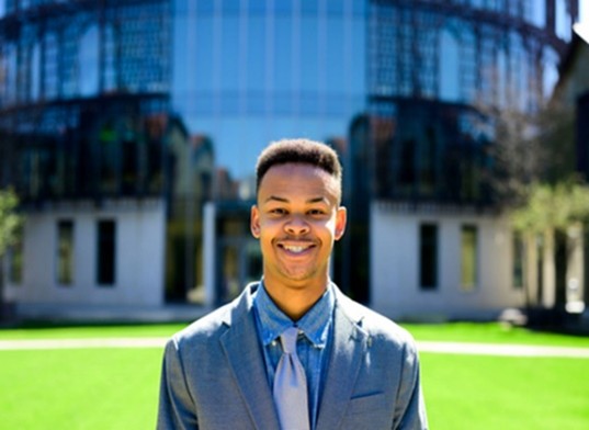 Chase Henderson headshot