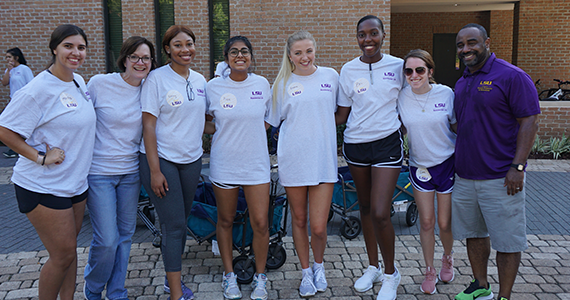Student organizations helping with move-in day