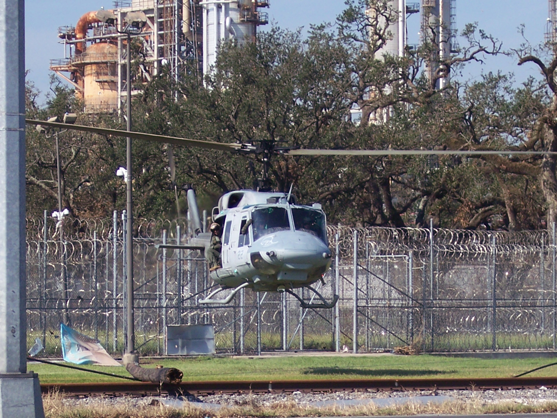 helicopter dropping off teams